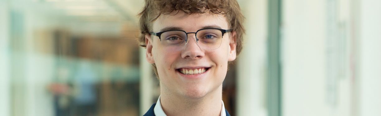 2603FHS Conrad Scotchburn Photo Horizontal